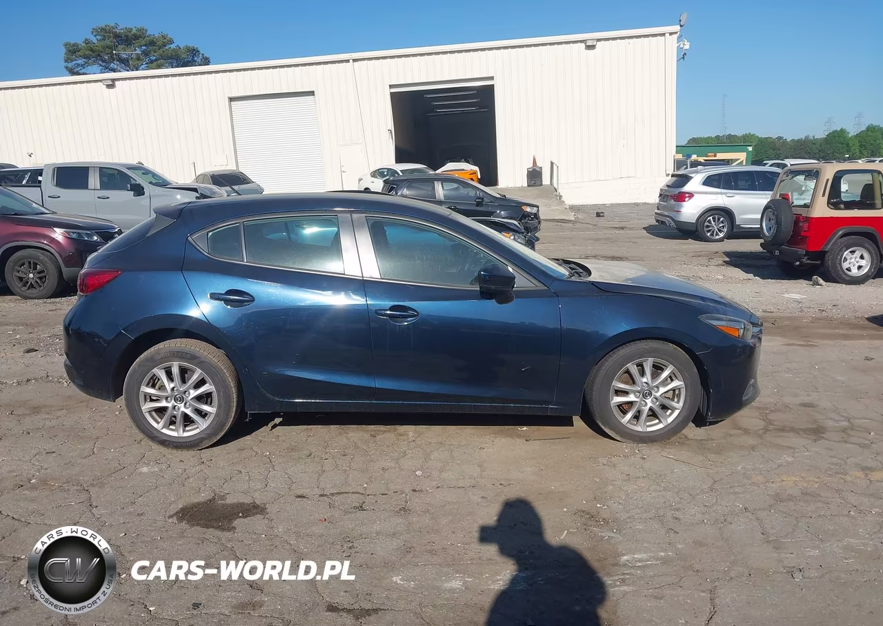 2018 Mazda Mazda3 Sport VIN:3MZBN1K7XJM191593 - 13