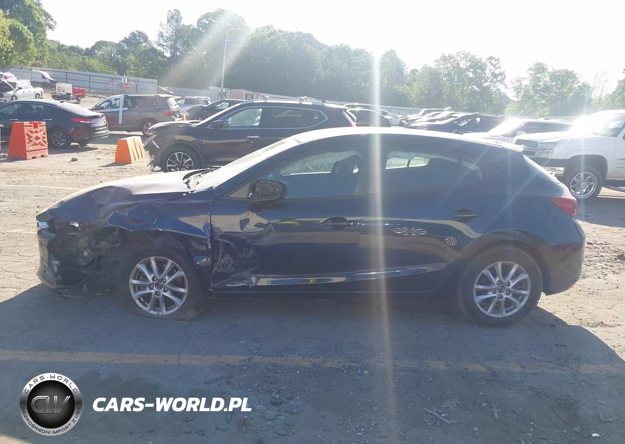 2018 Mazda Mazda3 Sport VIN:3MZBN1K7XJM191593 - 14