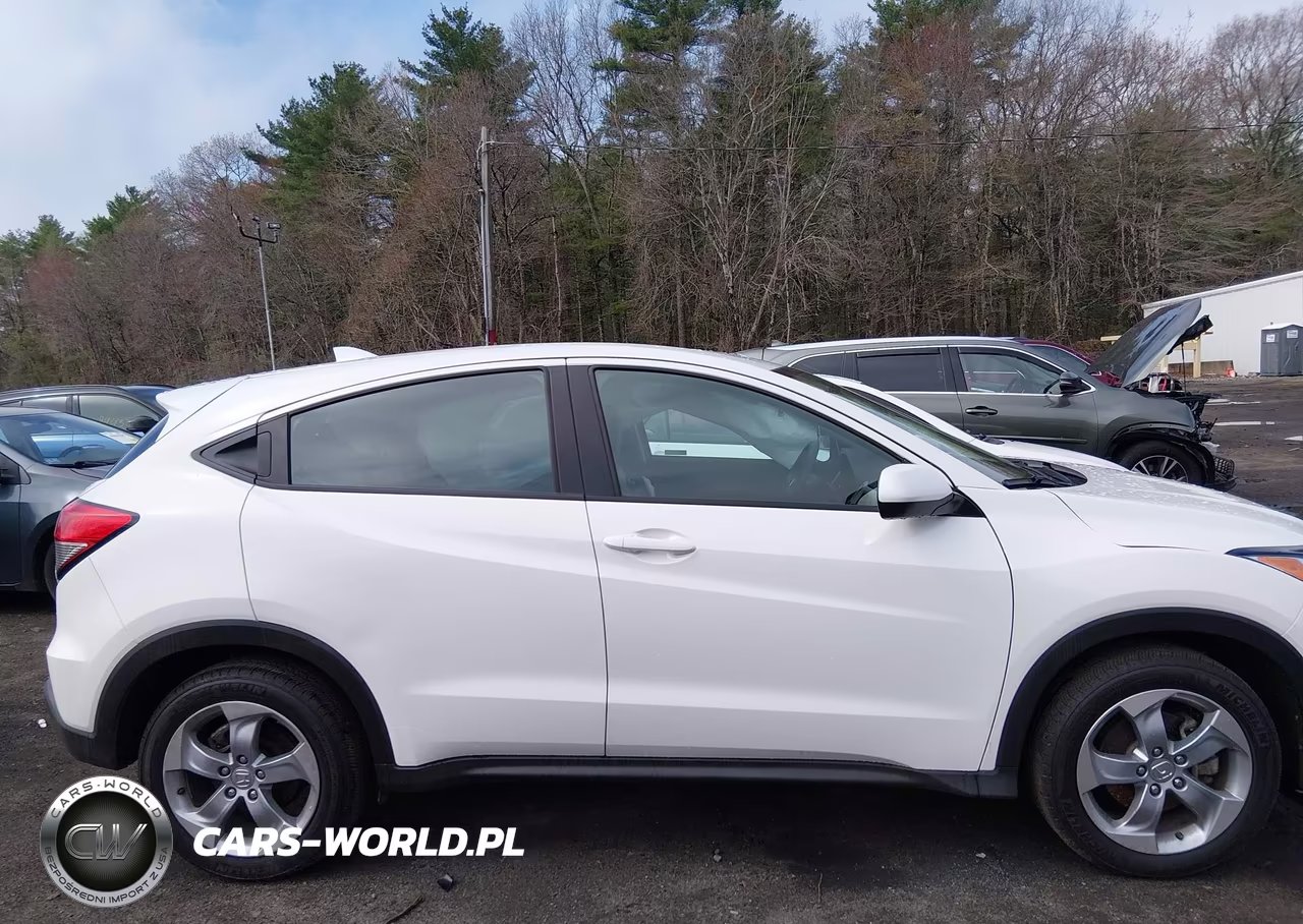 2022 Honda Hr-V Awd Lx VIN:3CZRU6H31NM758201 - 13