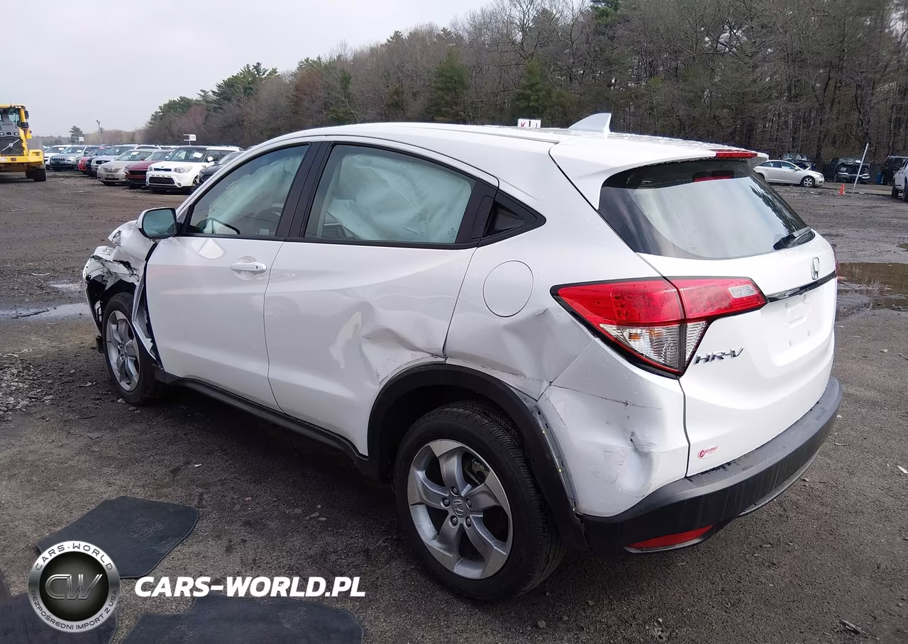 2022 Honda Hr-V Awd Lx VIN:3CZRU6H31NM758201 - 3