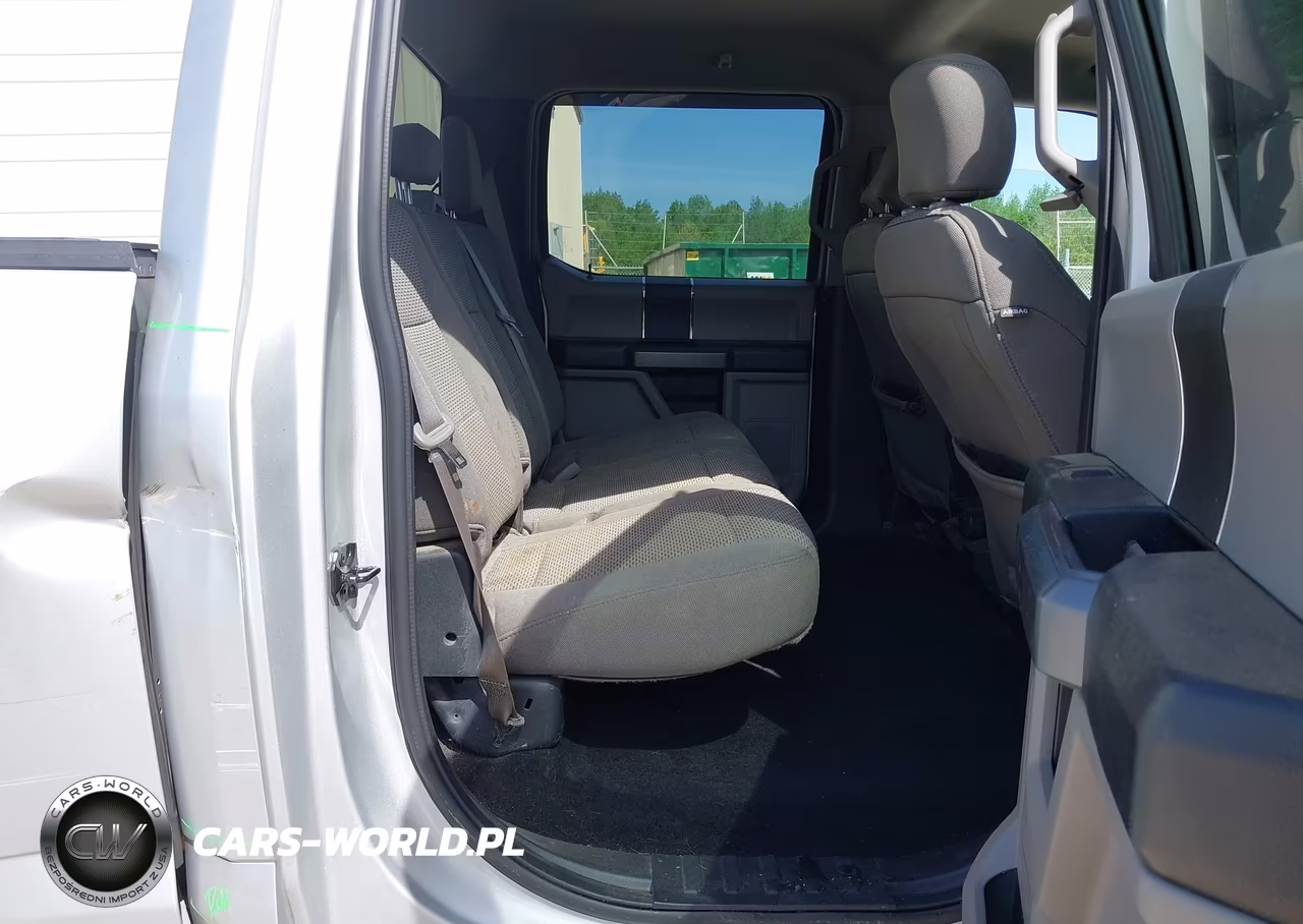 2018 Ford F-150 Xlt VIN:1FTEW1EG4JKE15795 - 8