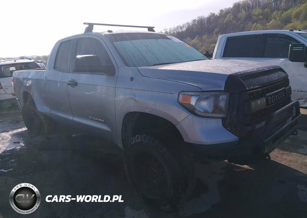 2017 Toyota Tundra Sr5 5.7L V8 – zdjęcie 1 z 17