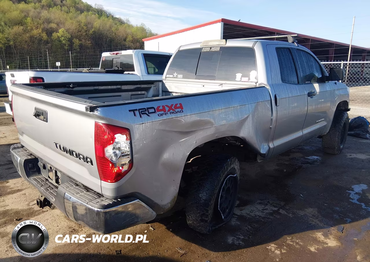 2017 Toyota Tundra Sr5 5.7L V8 VIN:5TFUY5F15HX599603 - 4