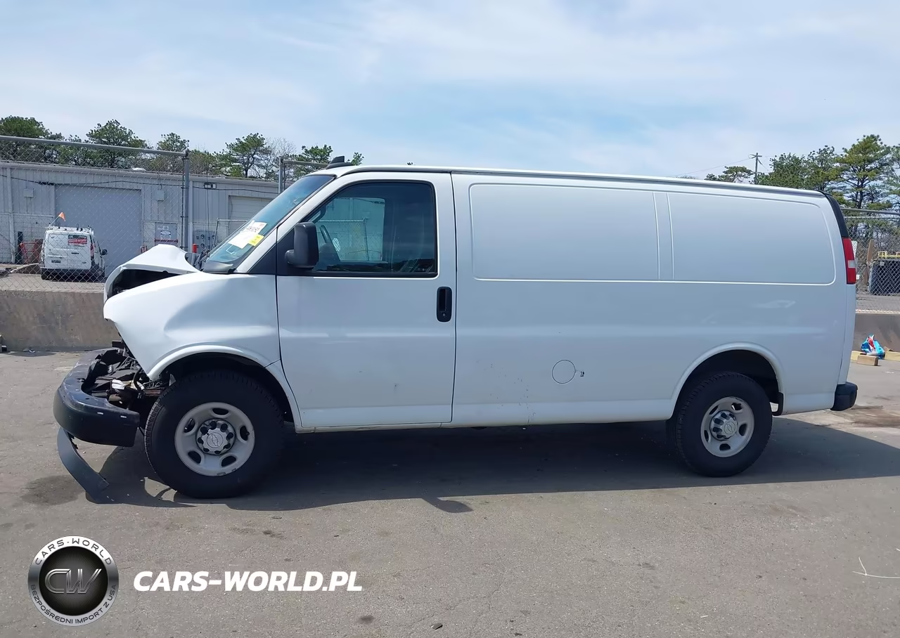 2017 Chevrolet Express 2500 Work Van VIN:1GCWGAFF1H1113632 - 14