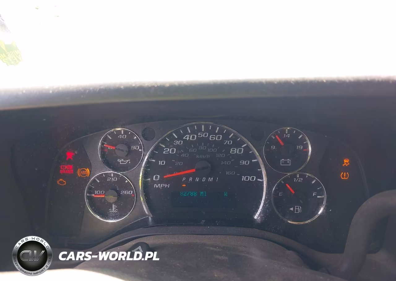 2017 Chevrolet Express 2500 Work Van VIN:1GCWGAFF1H1113632 - 7