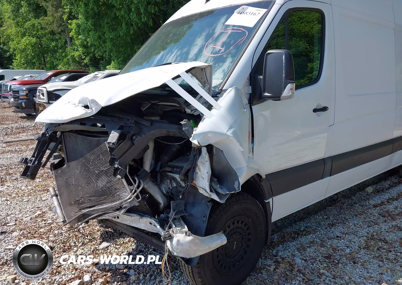 2017 Mercedes-Benz Sprinter 2500 High Roof V6 VIN:WD3PE8CD6HP500402 - 22