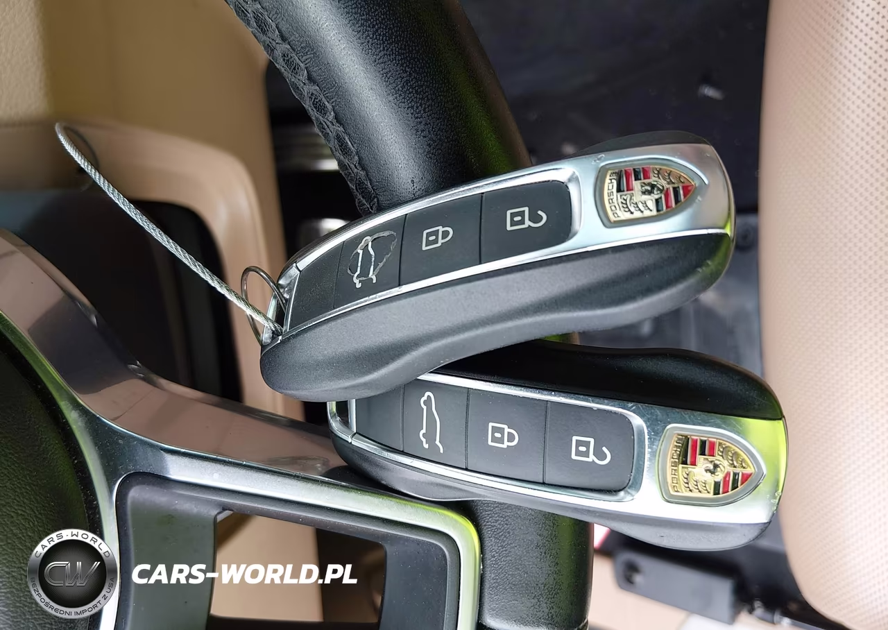 2019 Porsche Cayenne S VIN:WP1AB2AY3KDA64073 - 11