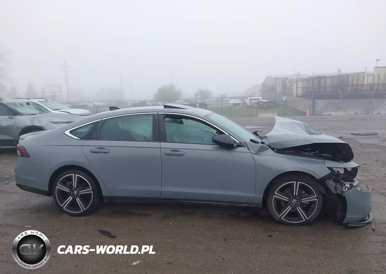 2025 Honda Accord Hybrid Sport VIN:1HGCY2F58SA012013 - 13