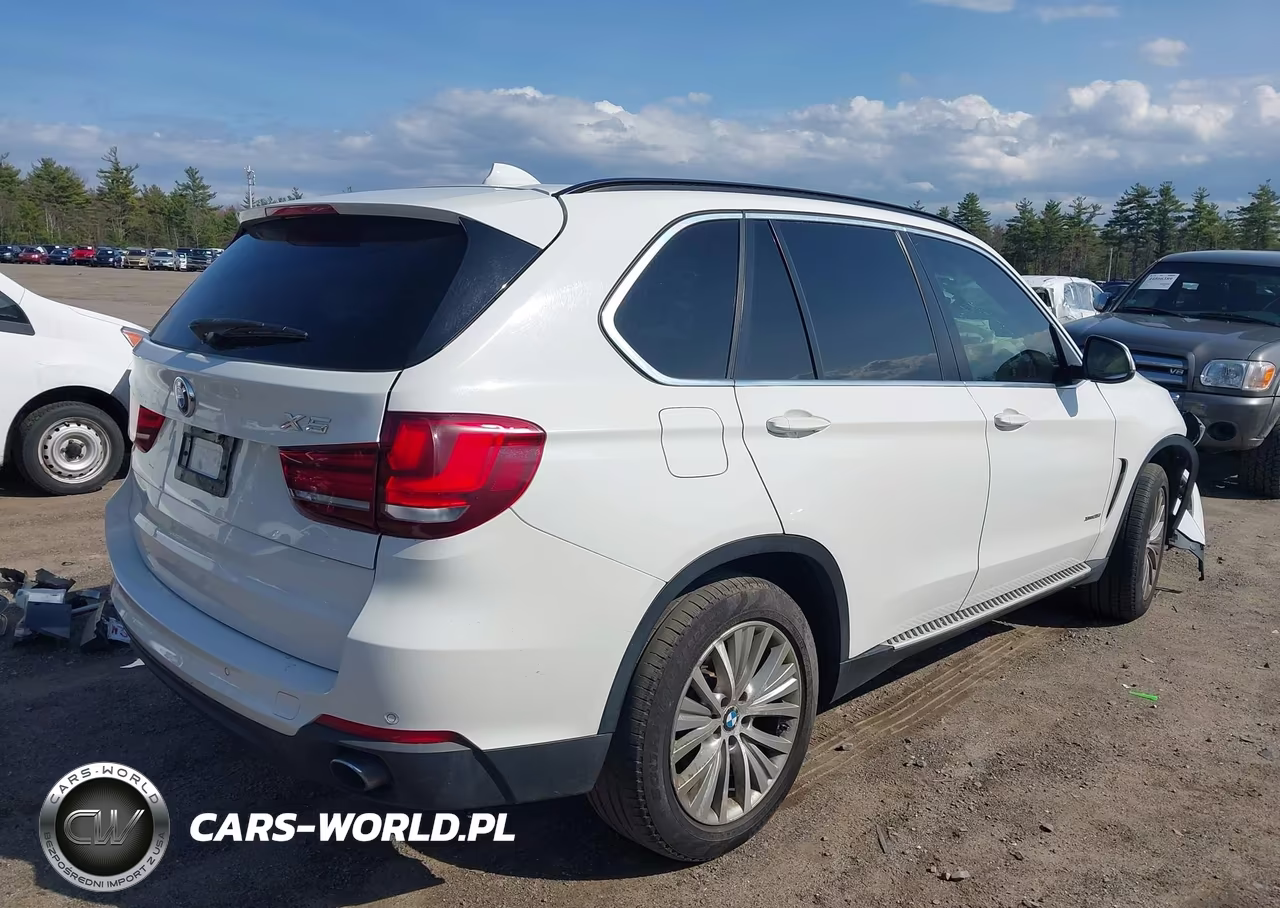 2016 BMW X5 xDrive35I VIN:5UXKR0C59G0U49241 - 4