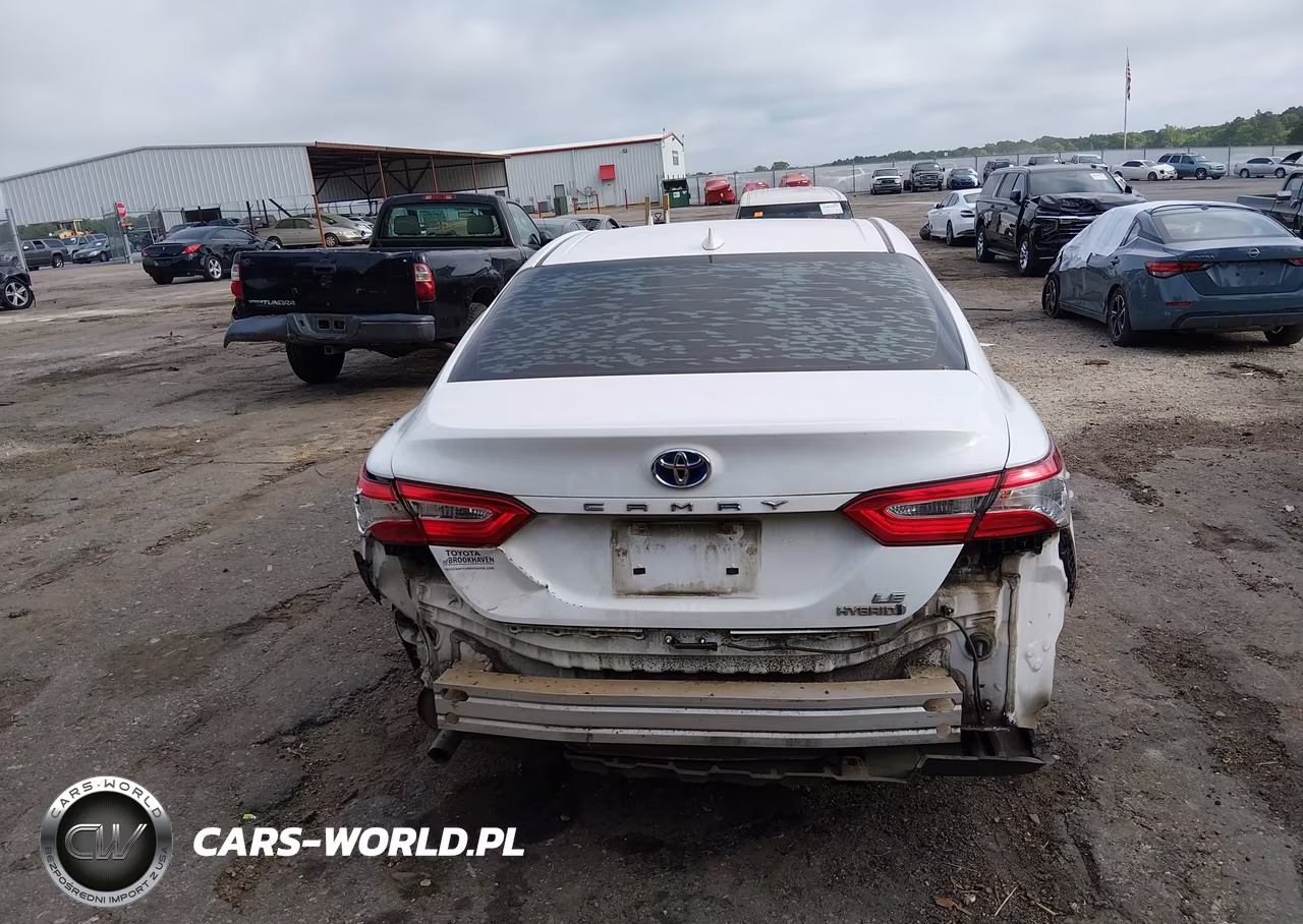 2020 Toyota Camry Le Hybrid VIN:4T1C31AK5LU524926 - 17