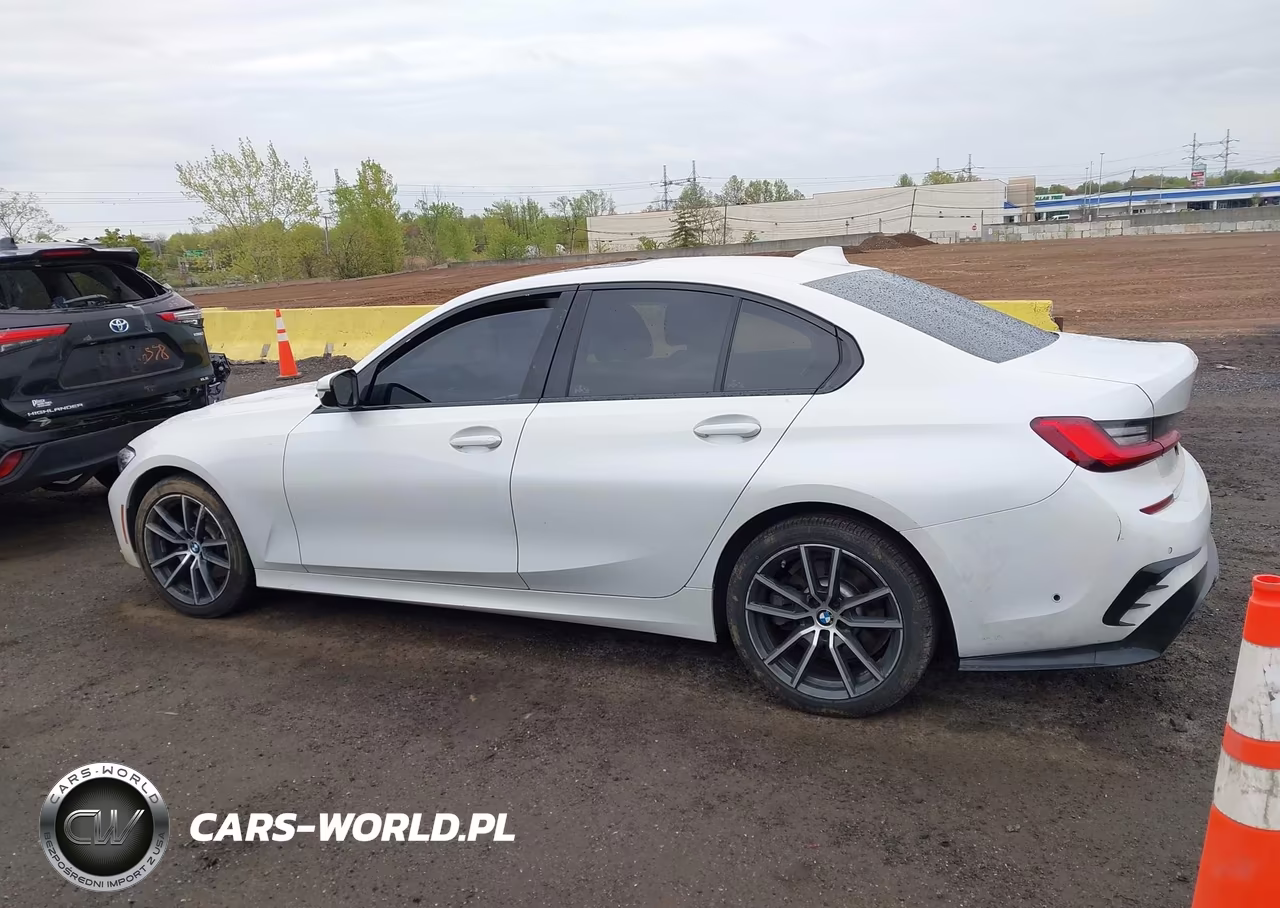 2019 BMW 330I xDrive VIN:WBA5R7C53KAJ78717 - 14