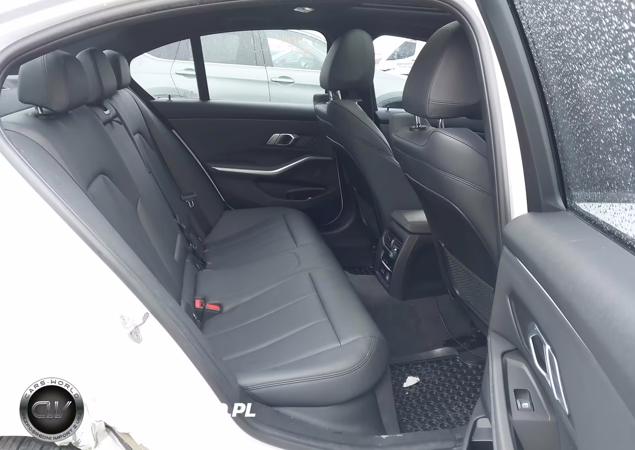 2019 BMW 330I xDrive VIN:WBA5R7C53KAJ78717 - 8