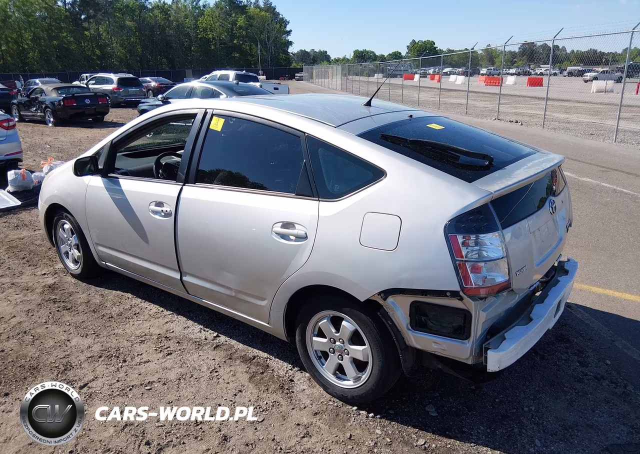 2005 Toyota Prius VIN:JTDKB20U457044308 - 3