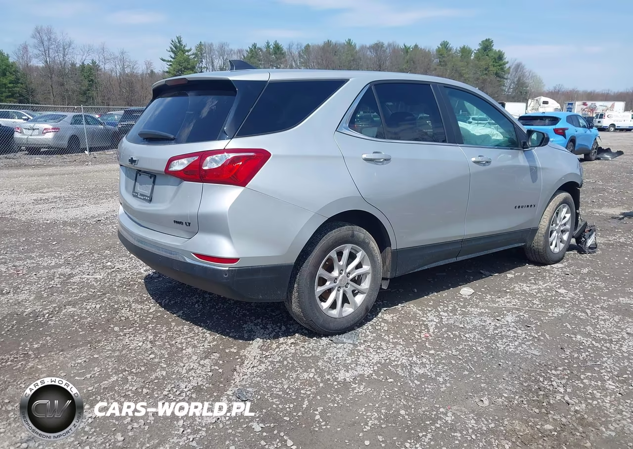 2021 Chevrolet Equinox Awd Lt VIN:3GNAXUEV4MS121325 - 4