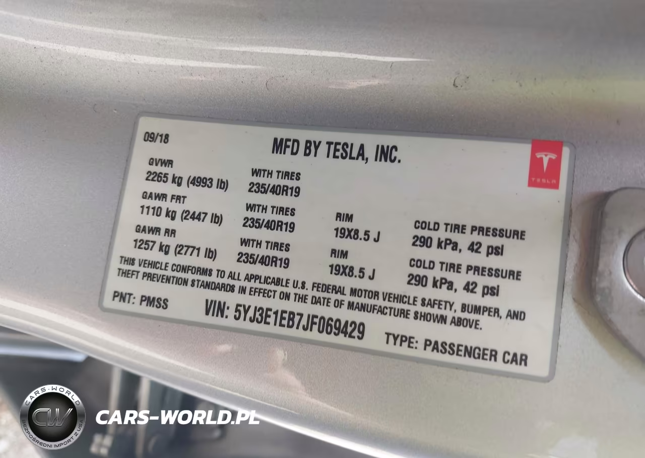 2018 Tesla Model 3 Long Range-Performance VIN:5YJ3E1EB7JF069429 - 9