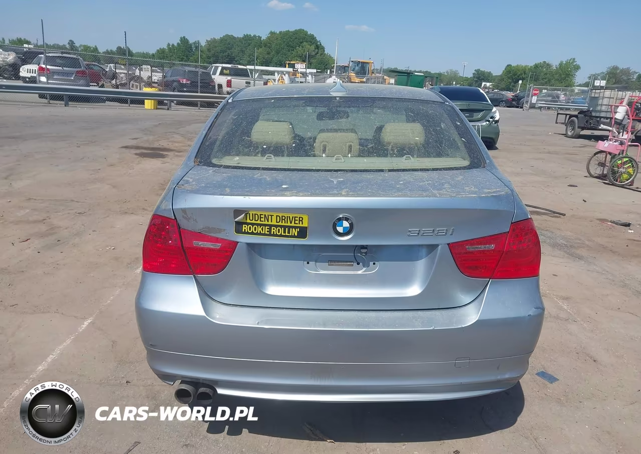 2009 BMW 328I VIN:WBAPH77599NL83547 - 16