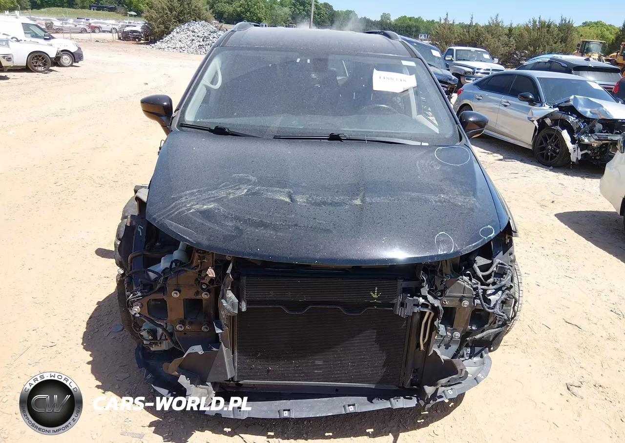 2018 Chrysler Pacifica Touring L VIN:2C4RC1BG0JR353599 - 12