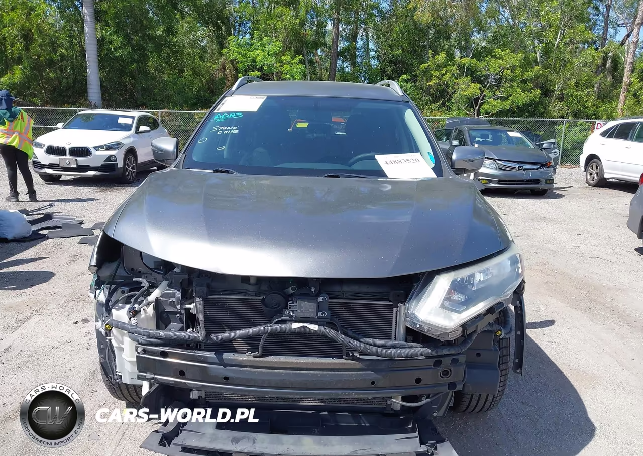 2017 Nissan Rogue S VIN:KNMAT2MT1HP582303 - 12