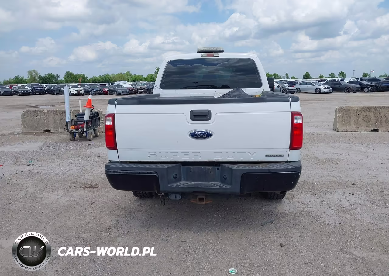 2015 Ford F-250 Xl VIN:1FT7W2B69FEC37236 - 16