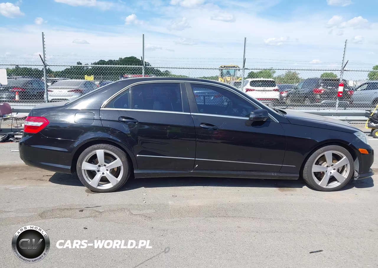 2011 Mercedes-Benz E 350 4Matic VIN:WDDHF8HB6BA332744 - 13