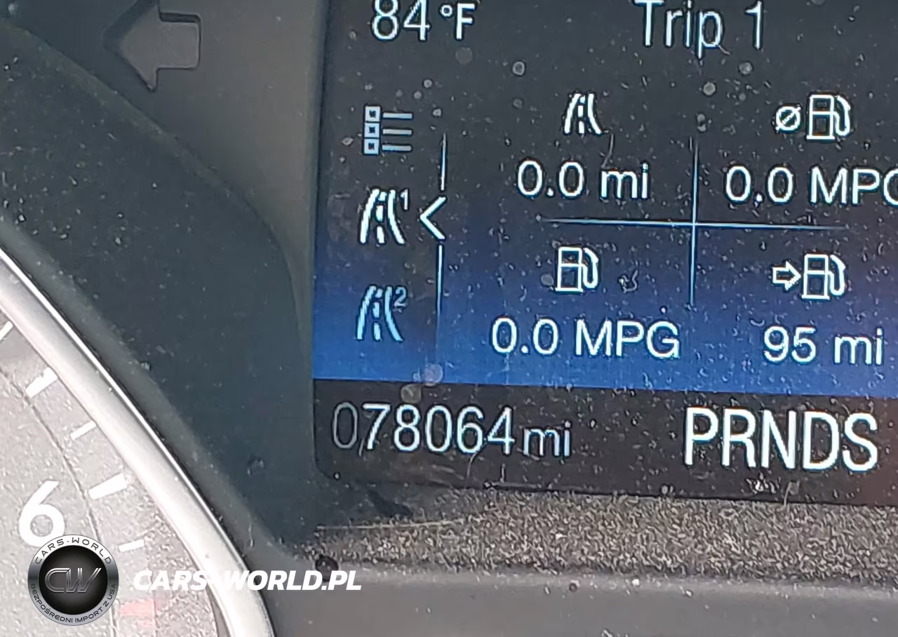 2018 Ford Focus Se VIN:1FADP3FE5JL219785 - 15