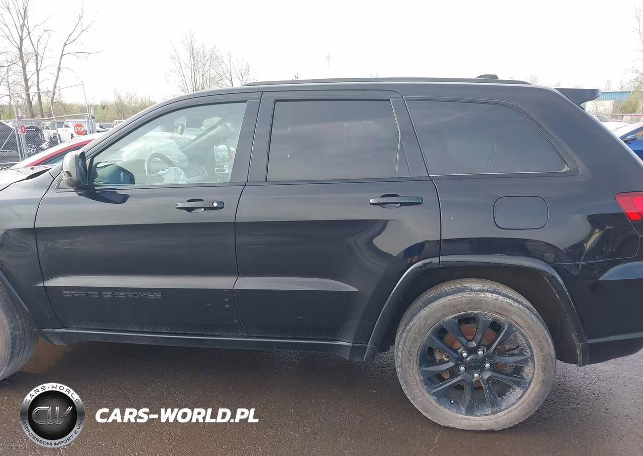 2019 Jeep Grand Cherokee Altitude 4X4 VIN:1C4RJFAG7KC564555 - 15
