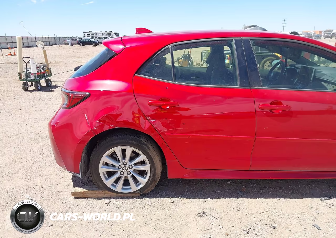 2025 Toyota Corolla Se VIN:JTND4MBE8S3242778 - 18