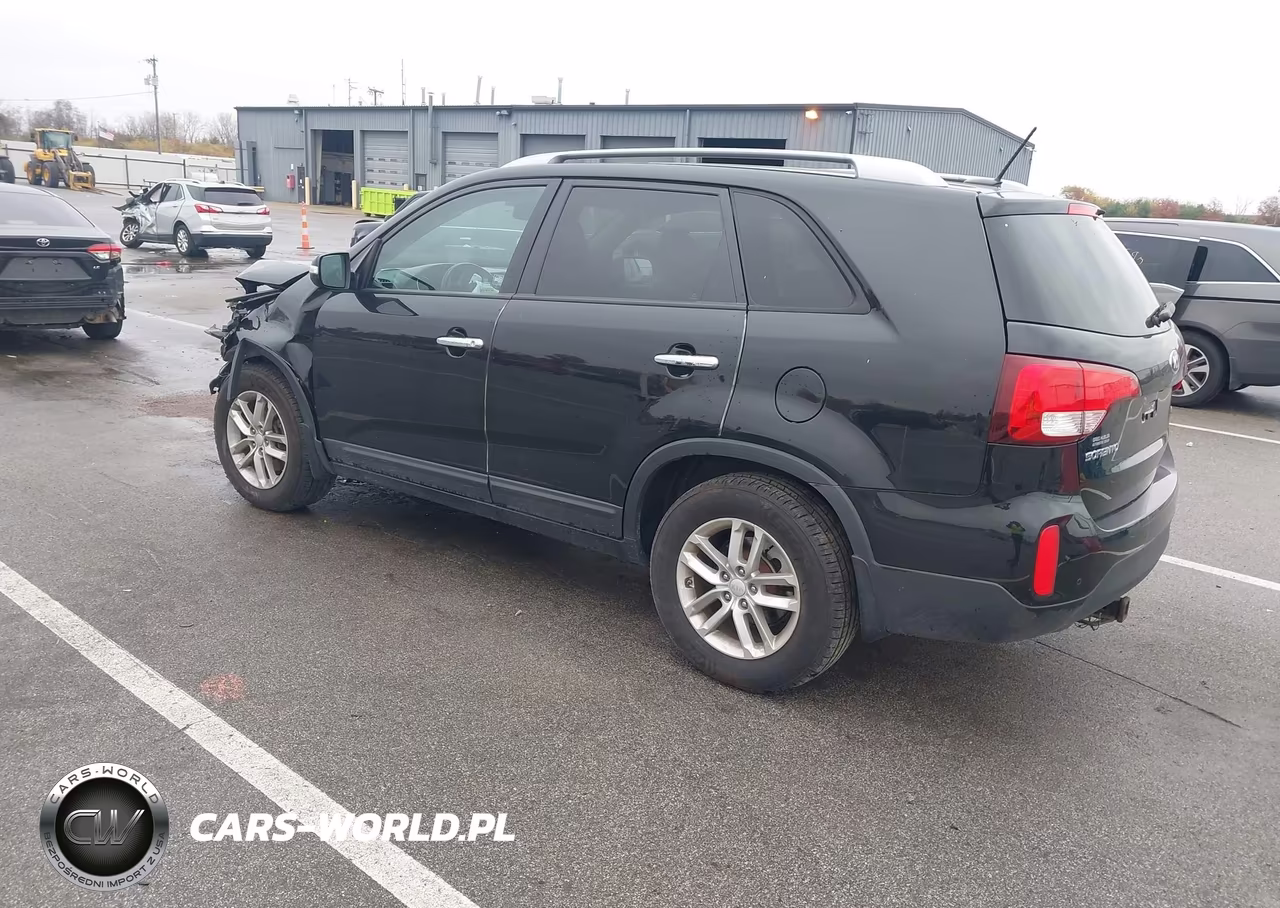2015 Kia Sorento Lx VIN:5XYKT4A6XFG606354 - 3
