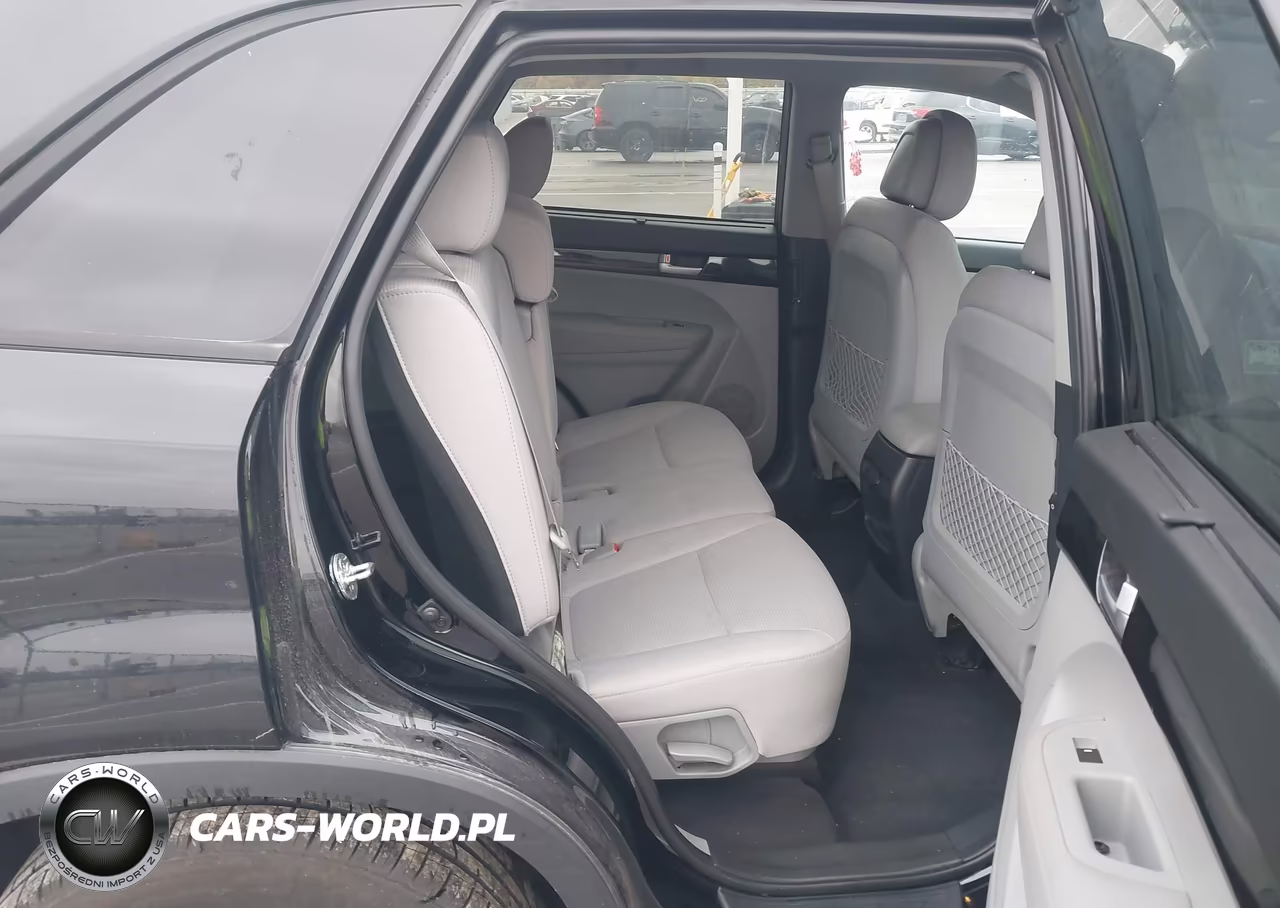 2015 Kia Sorento Lx VIN:5XYKT4A6XFG606354 - 8
