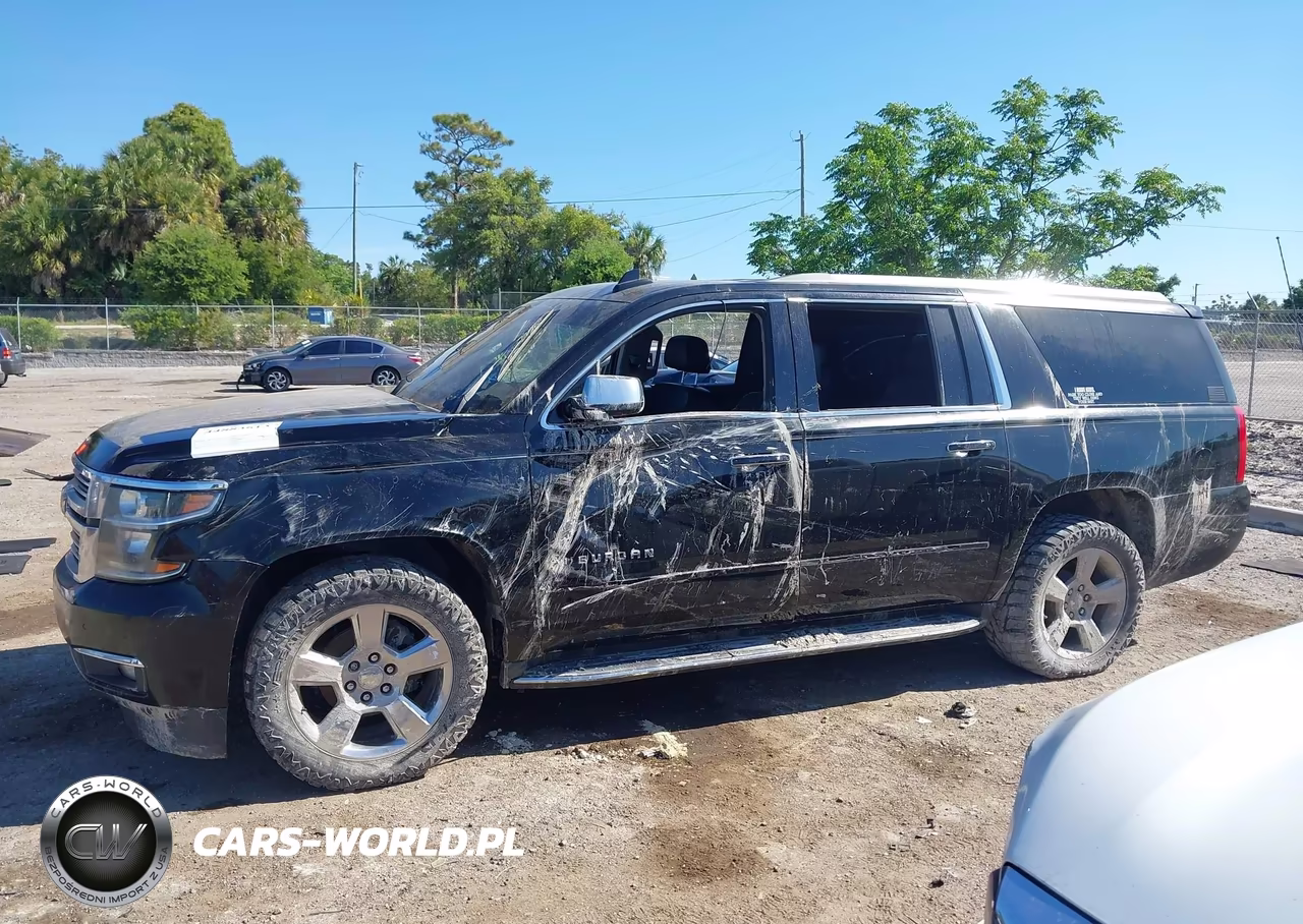 2017 Chevrolet Suburban Premier VIN:1GNSKJKC1HR240916 - 14