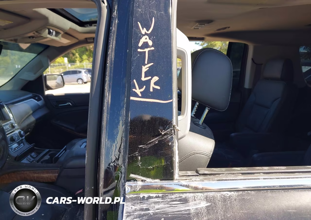 2017 Chevrolet Suburban Premier VIN:1GNSKJKC1HR240916 - 6