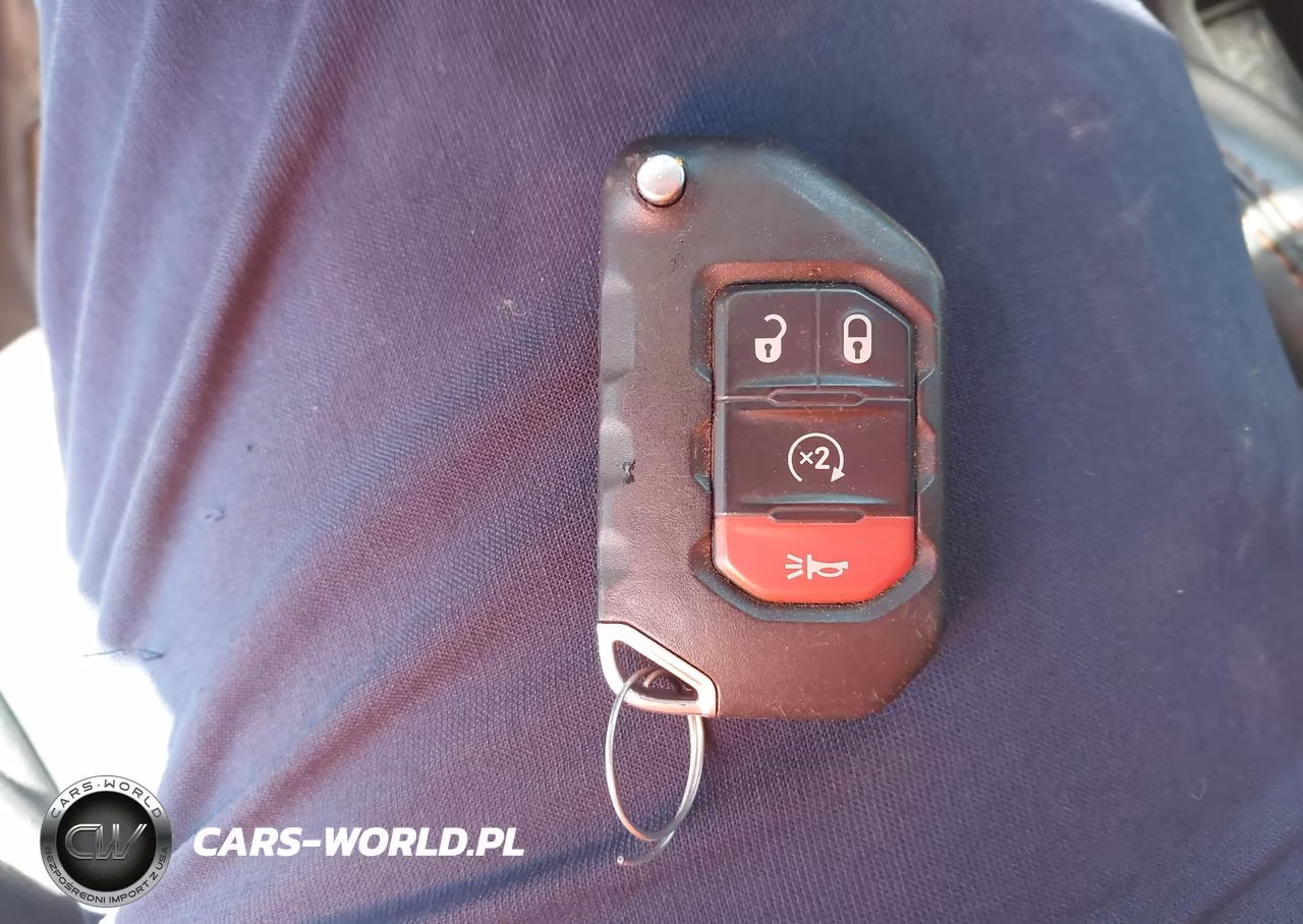 2021 Jeep Gladiator Mojave 4X4 VIN:1C6JJTEG7ML566466 - 11