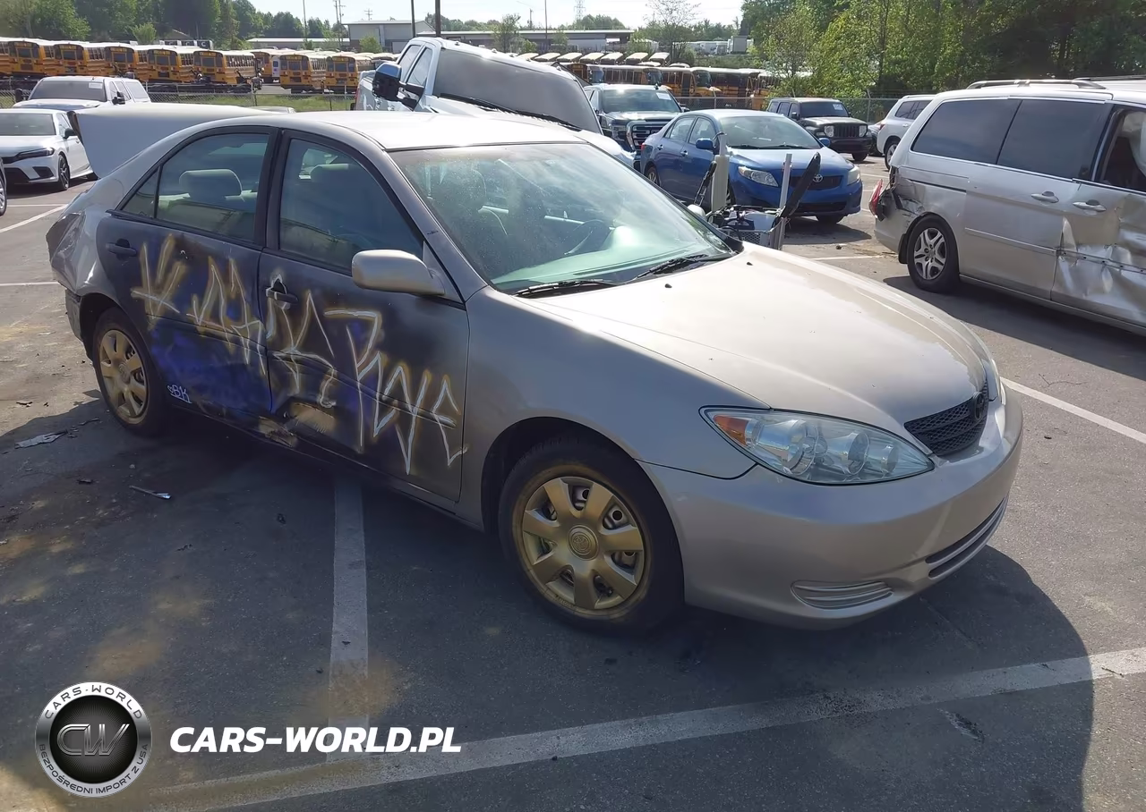 2004 Toyota Camry Le