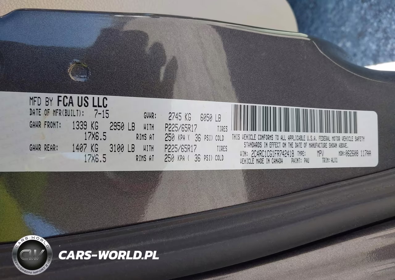 2015 Chrysler Town & Country Touring-L VIN:2C4RC1CG1FR742418 - 9