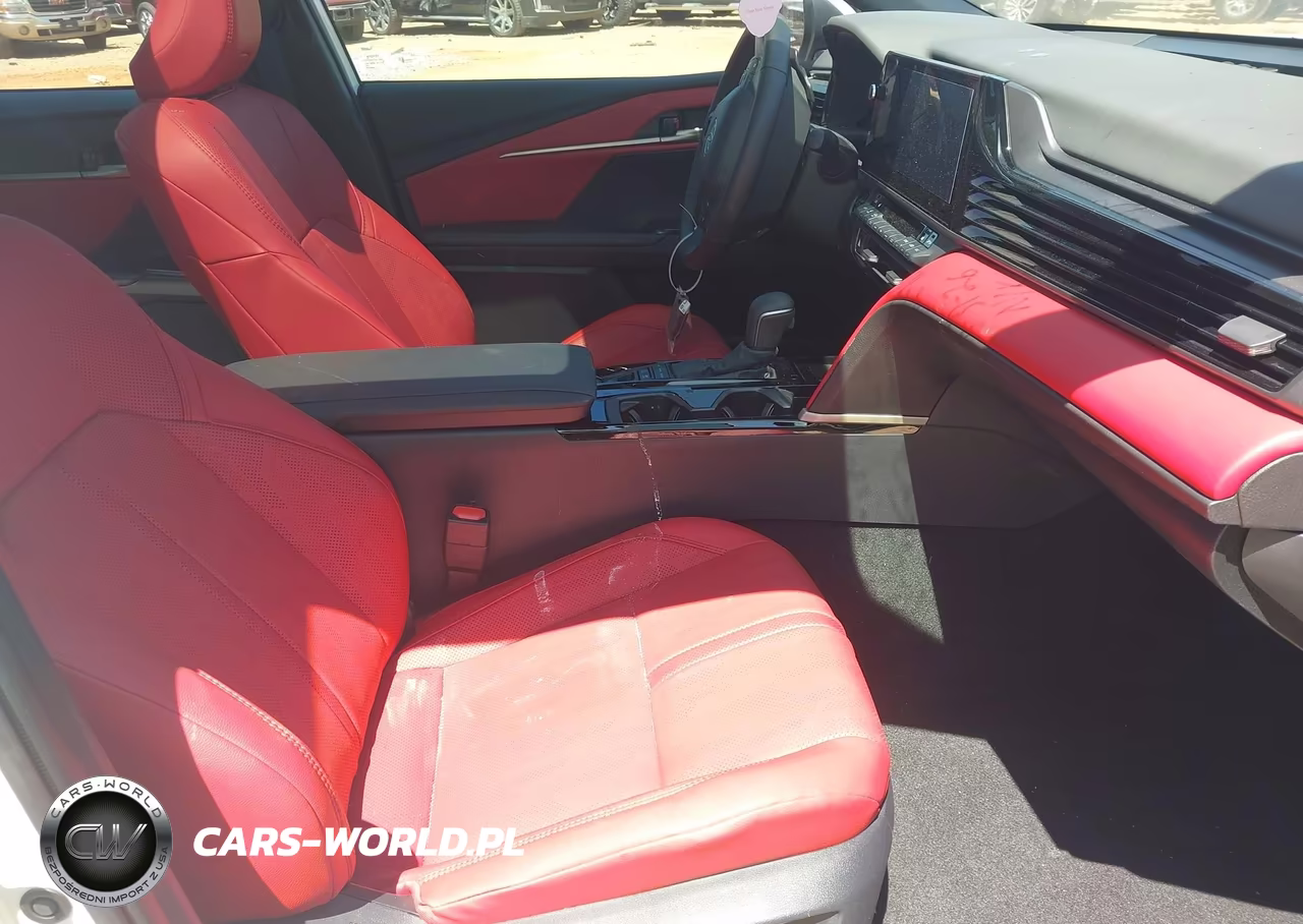 2026 Toyota Camry Xse VIN:4T1DAACKXTU660296 - 5
