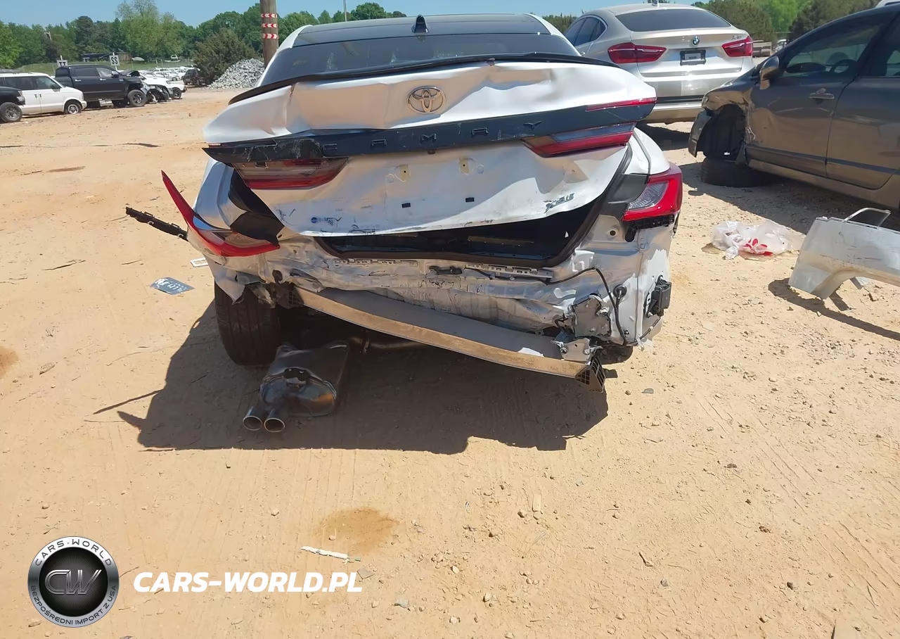 2026 Toyota Camry Xse VIN:4T1DAACKXTU660296 - 6