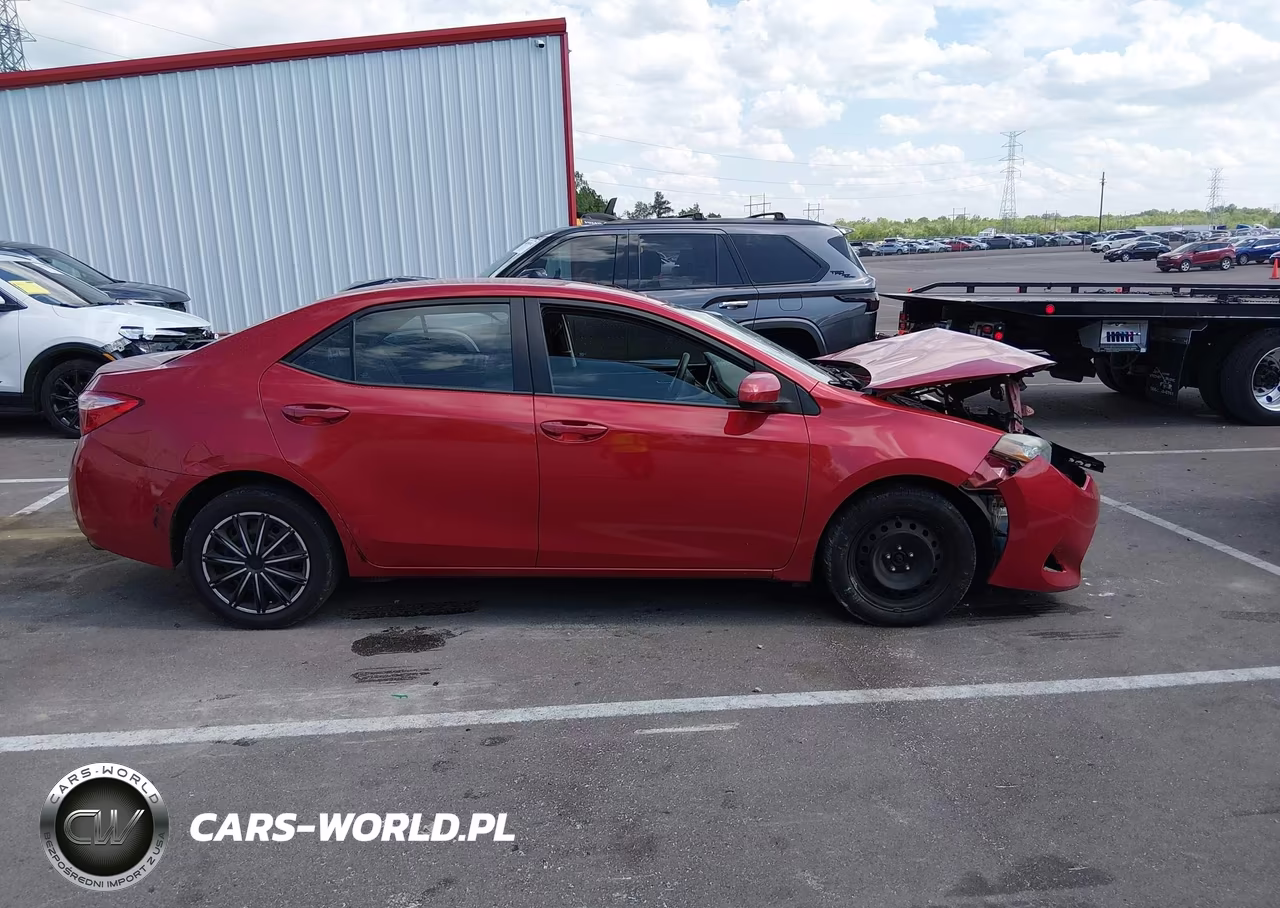 2017 Toyota Corolla Le VIN:5YFBURHE1HP624201 - 13