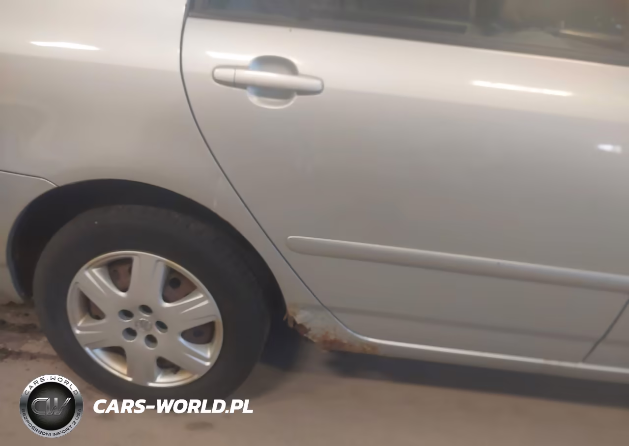 2005 Toyota Corolla Le VIN:1NXBR32E45Z559667 - 6