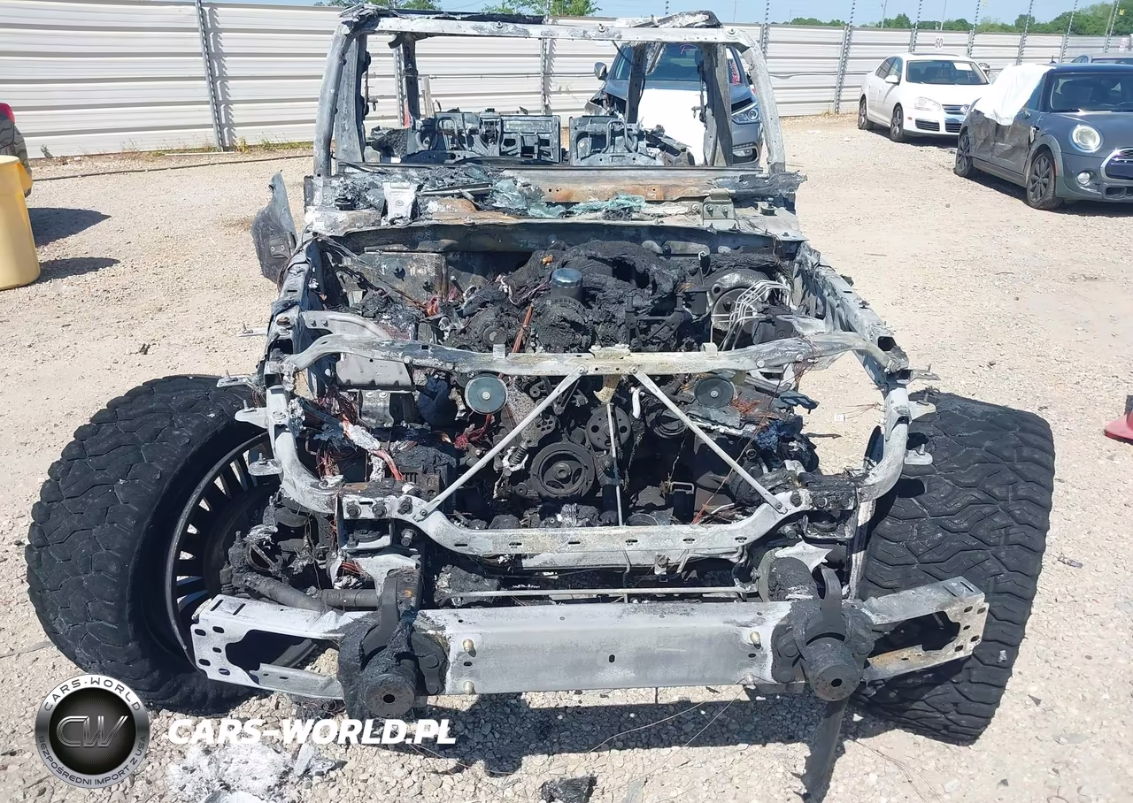 2018 Jeep Wrangler Unlimited Sport S 4X4 VIN:1C4HJXDG2JW114628 - 11