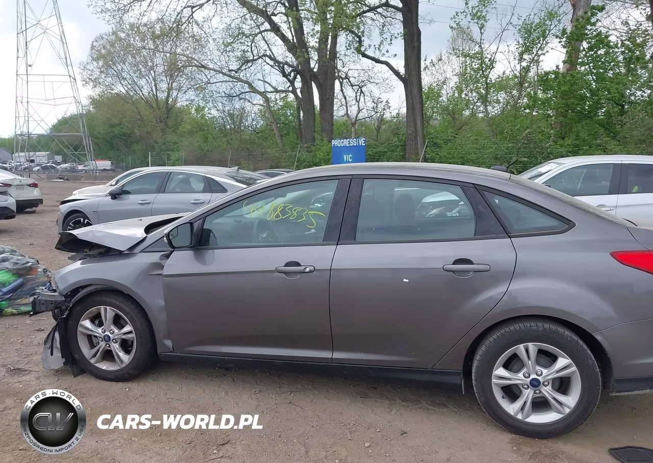 2014 Ford Focus Se VIN:1FADP3F20EL429092 - 15