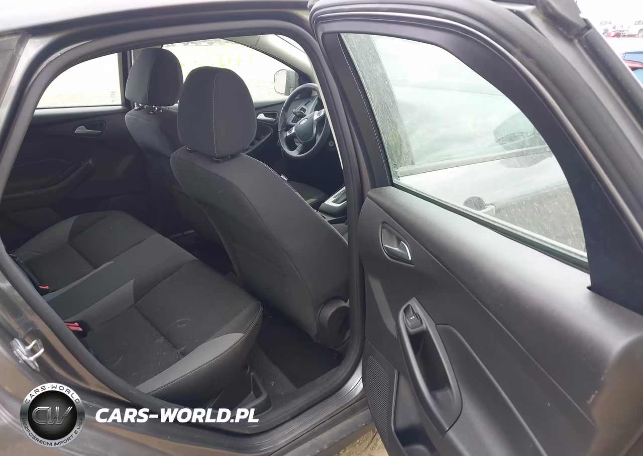 2014 Ford Focus Se VIN:1FADP3F20EL429092 - 8