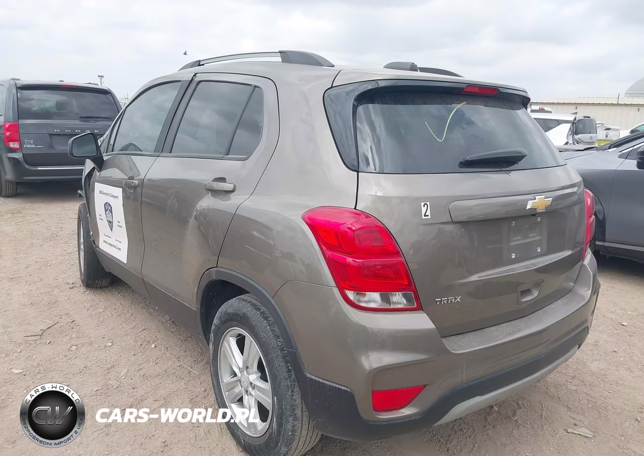 2021 Chevrolet Trax Fwd Lt VIN:KL7CJLSBXMB310593 - 3