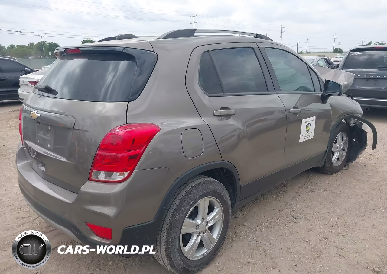 2021 Chevrolet Trax Fwd Lt VIN:KL7CJLSBXMB310593 - 4