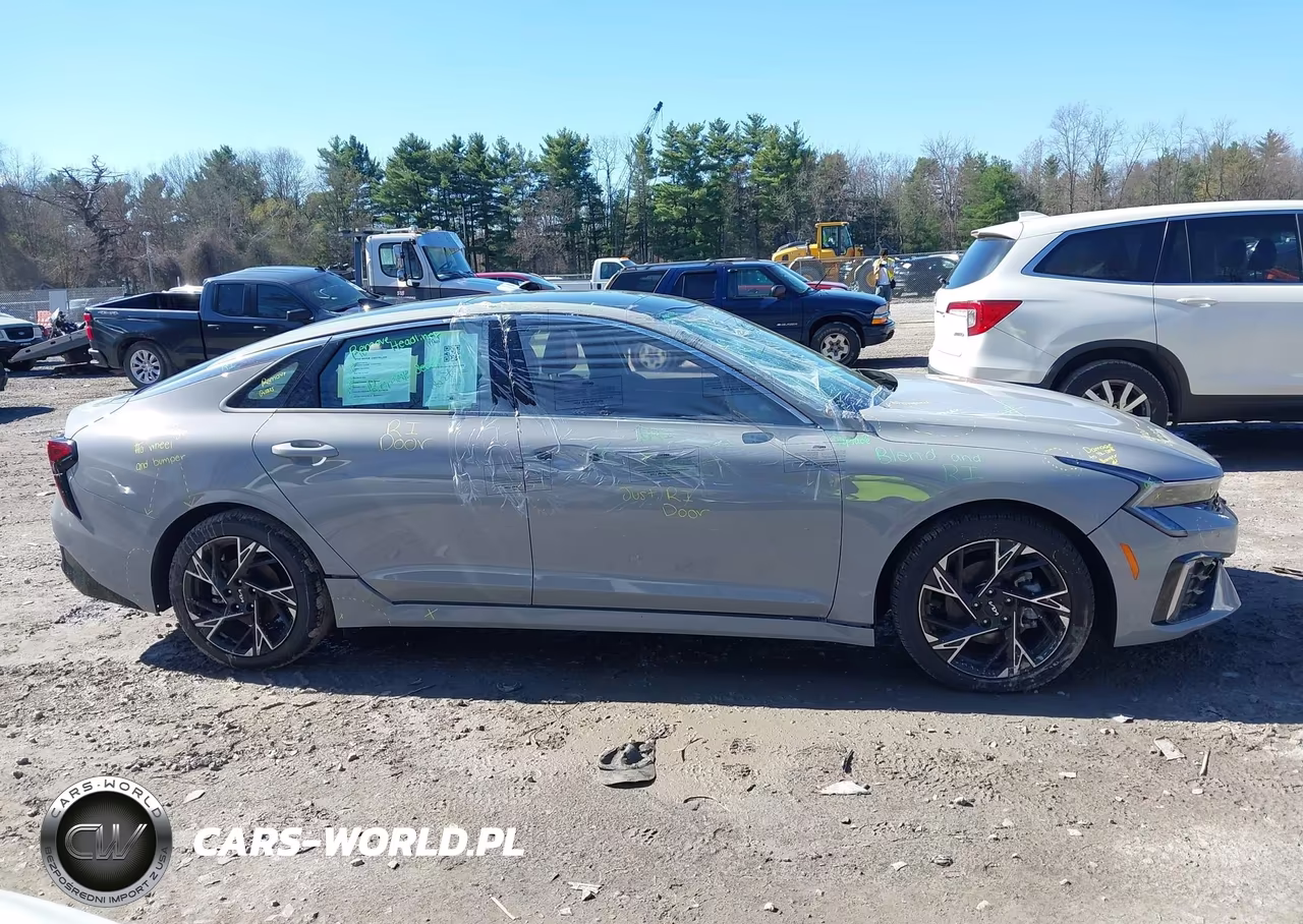 2025 Kia K5 Gt-Line VIN:KNAG64J78S5385794 - 13