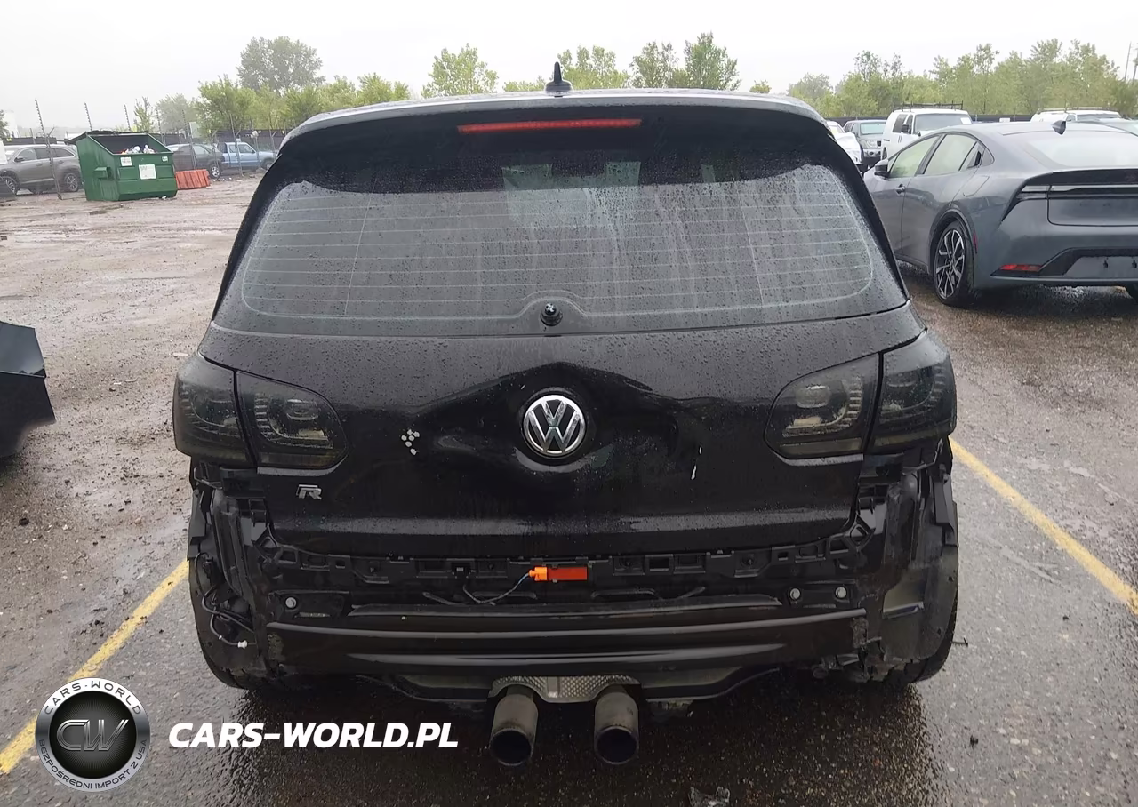 2013 Volkswagen Golf R 4-Door VIN:WVWPF7AJ8DW075061 - 17