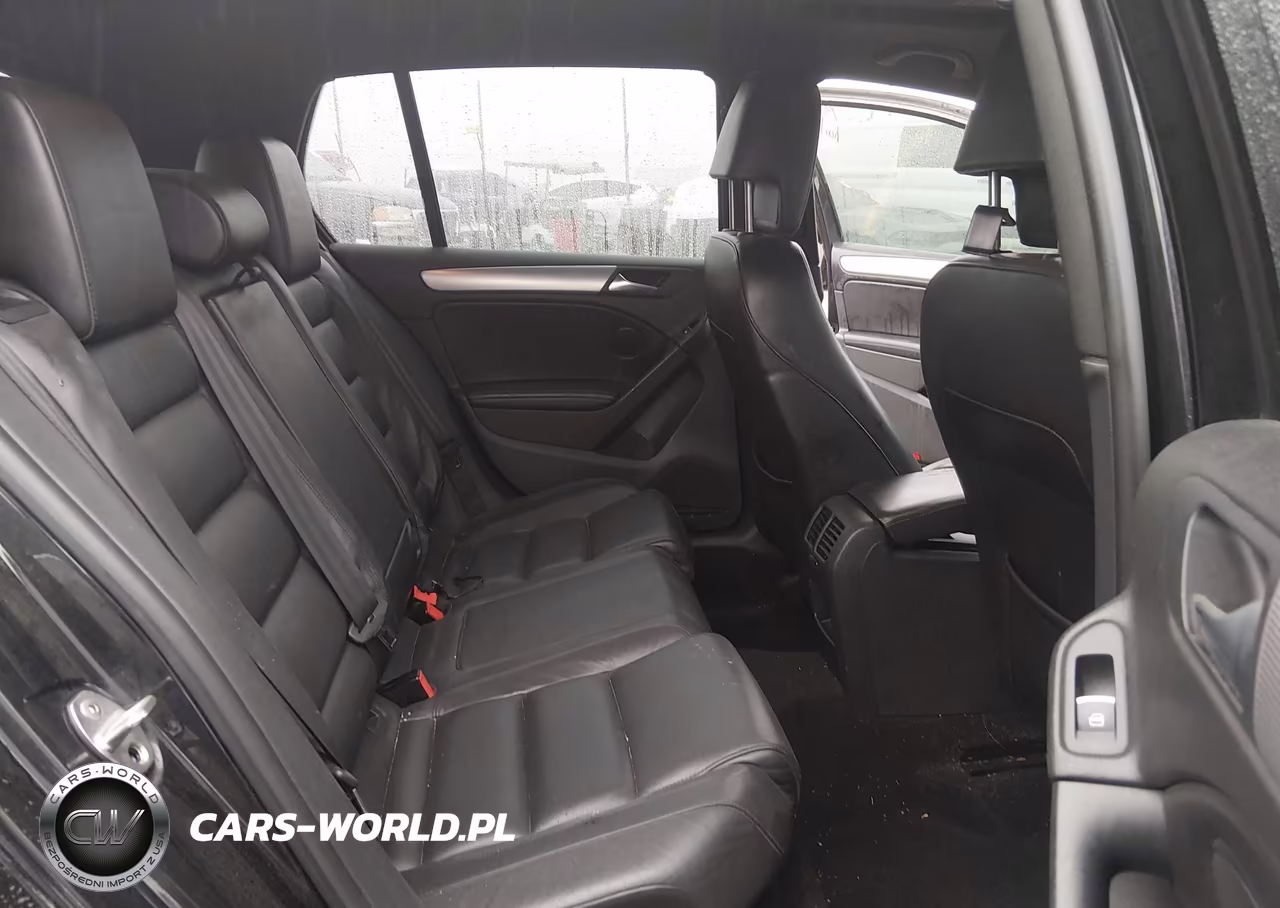 2013 Volkswagen Golf R 4-Door VIN:WVWPF7AJ8DW075061 - 8