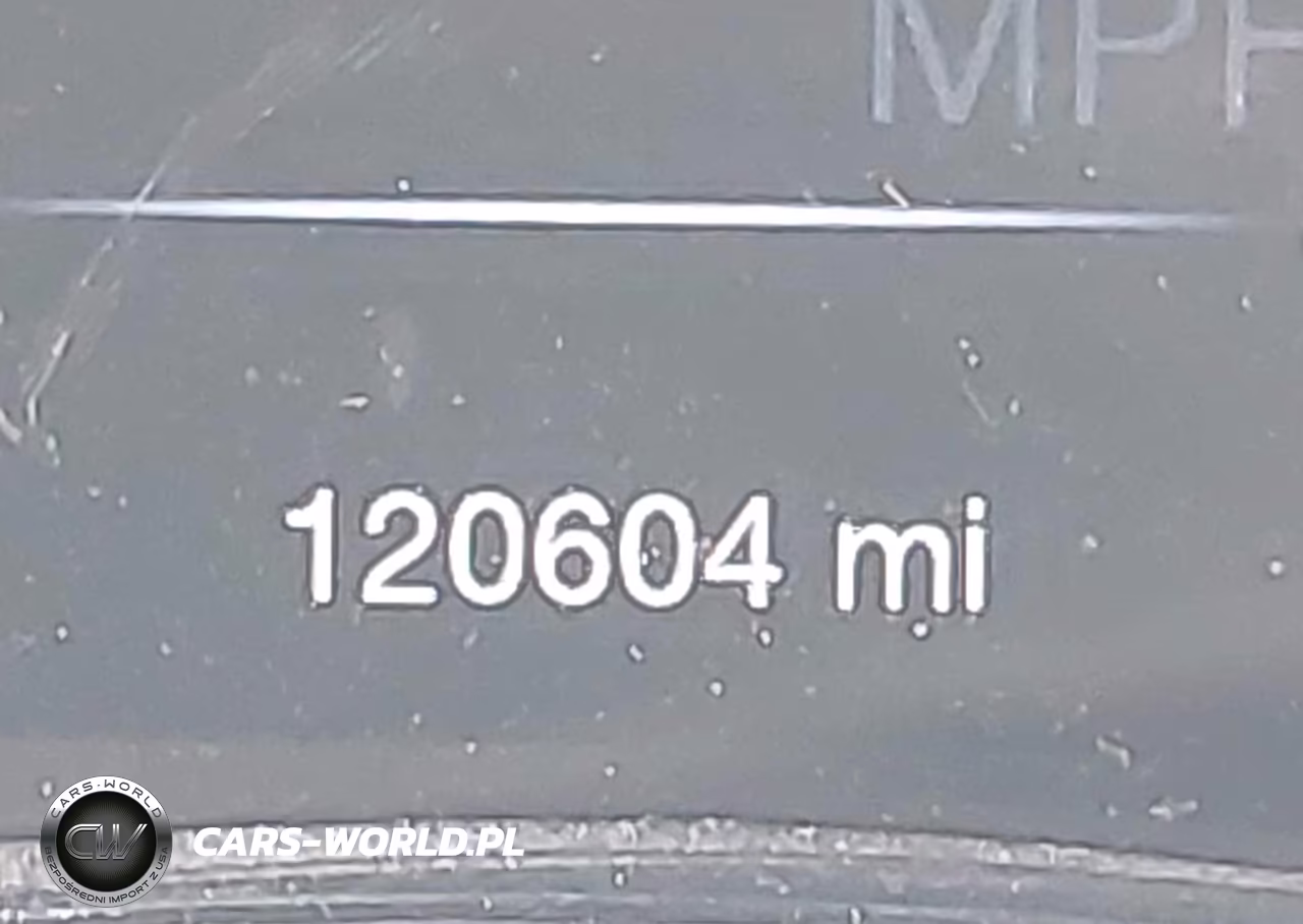 2019 Jeep Grand Cherokee Limited 4X4 VIN:1C4RJFBG9KC745851 - 15