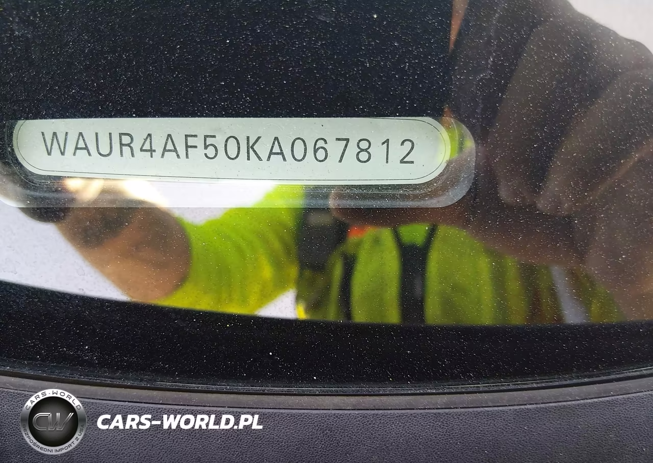 2019 Audi S5 3.0T Premium VIN:WAUR4AF50KA067812 - 9