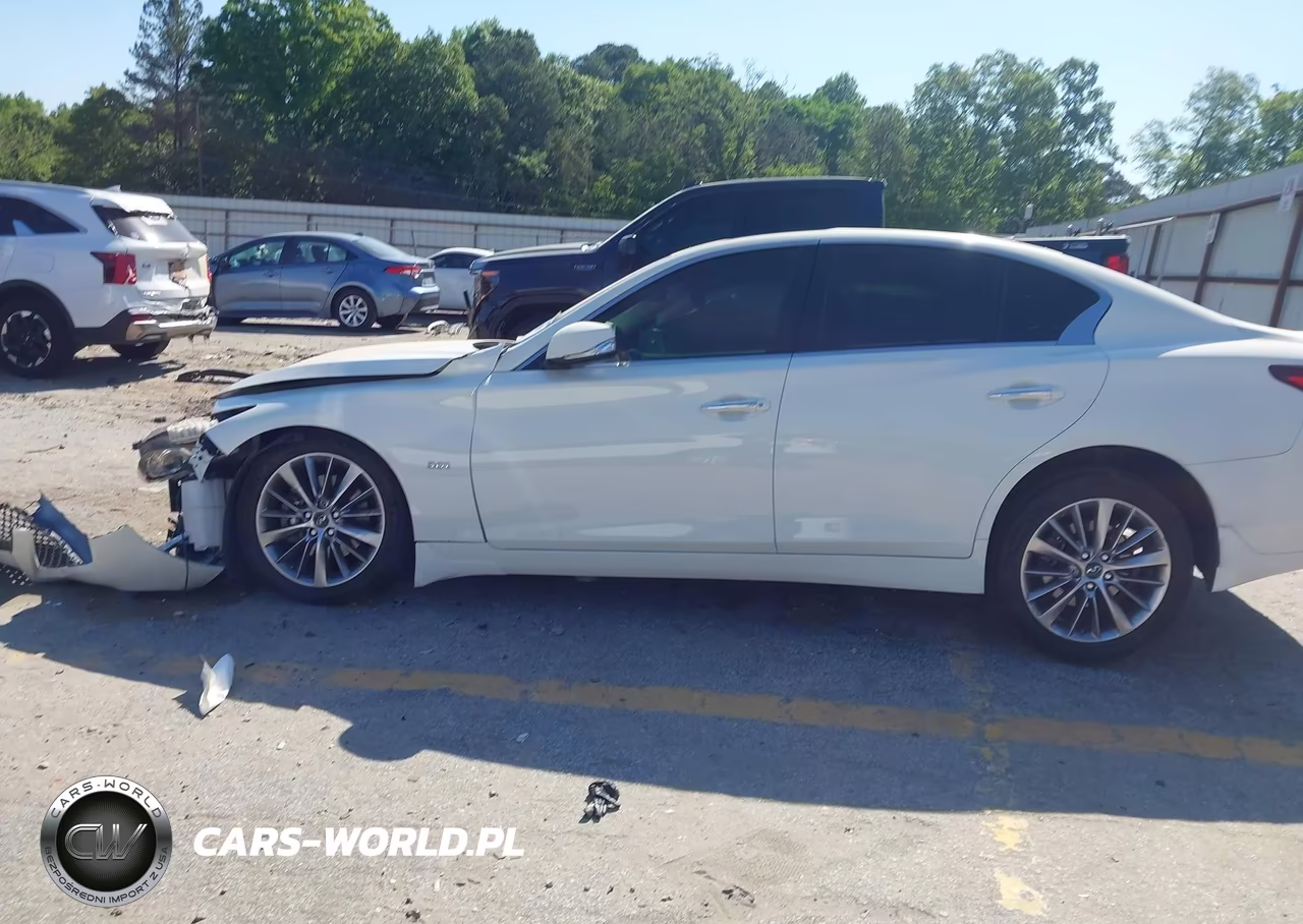 2018 Infiniti Q50 3.0T Luxe VIN:JN1EV7APXJM592421 - 13