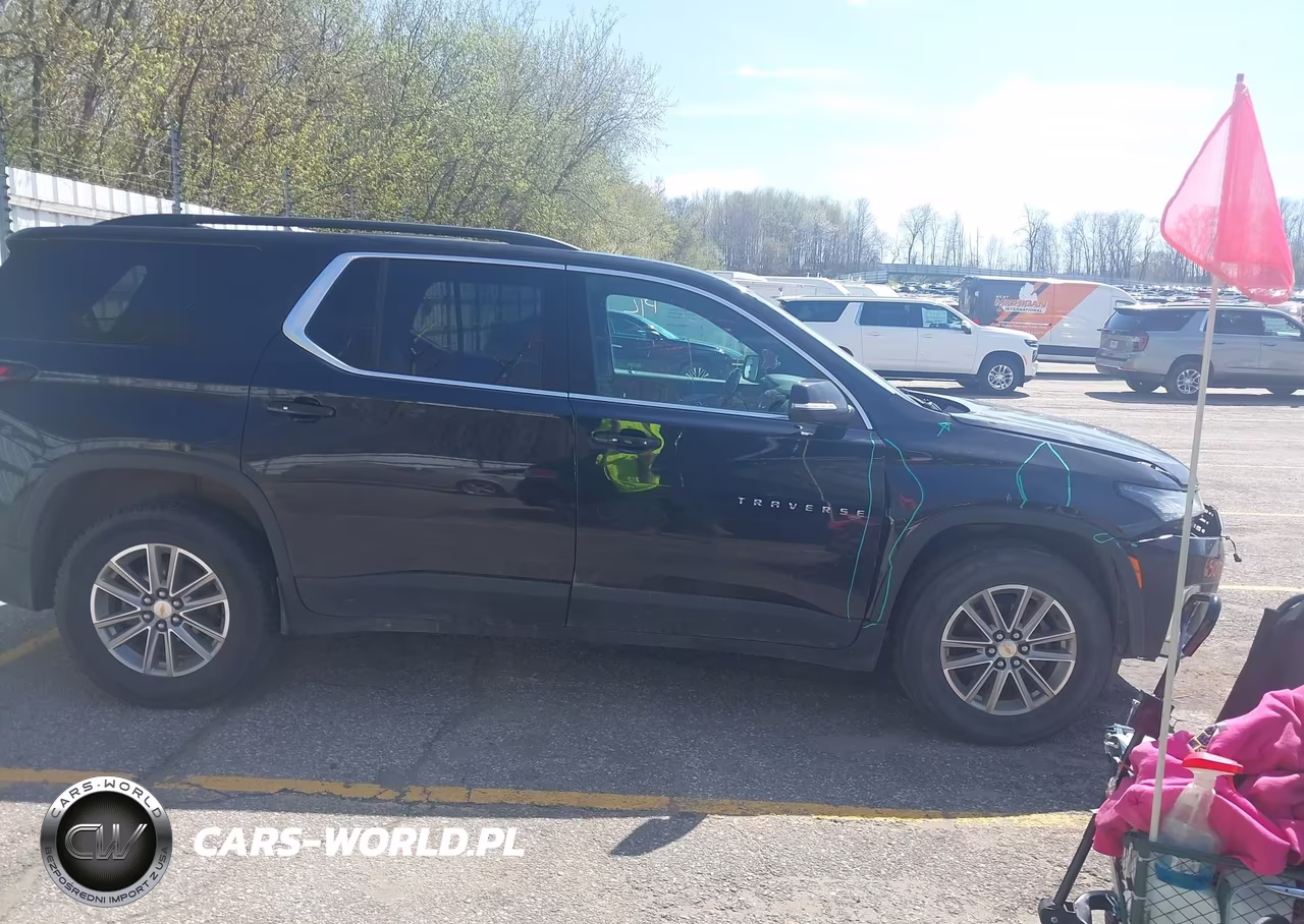 2022 Chevrolet Traverse Awd Lt Cloth VIN:1GNEVGKW4NJ151661 - 13